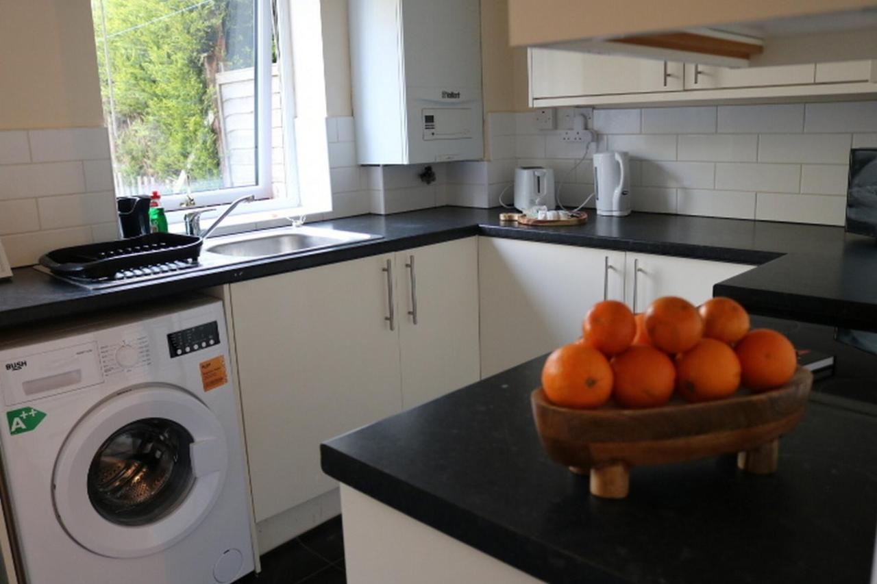 Charming 2 Bed House - Family Friendly Villa Nottingham Exterior photo